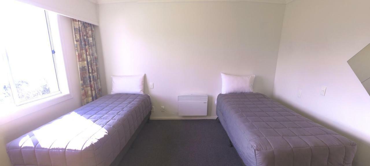 Lone Moose Backpackers Hostel Te Anau Ruang foto